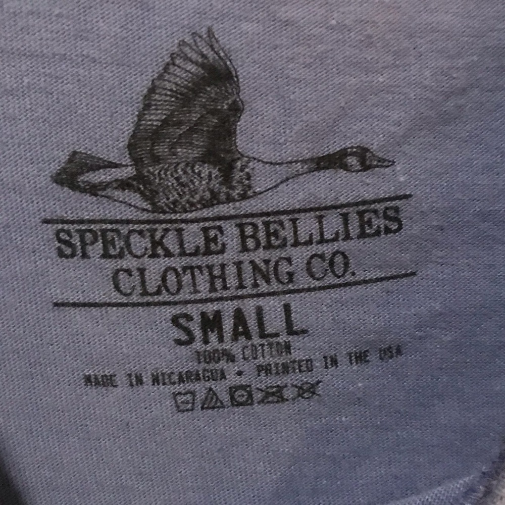 Shirts Shirts - Picture 3 of 5